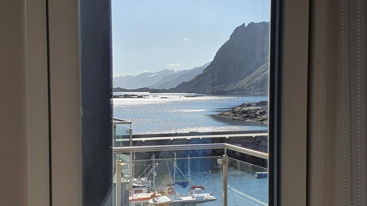 Lofoten Seaside Ballstad Bagian luar foto